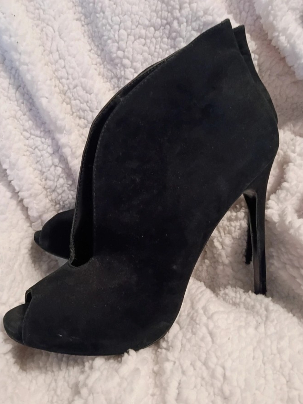 Steve Madden Black Suede Peep-Toe Stiletto Booties